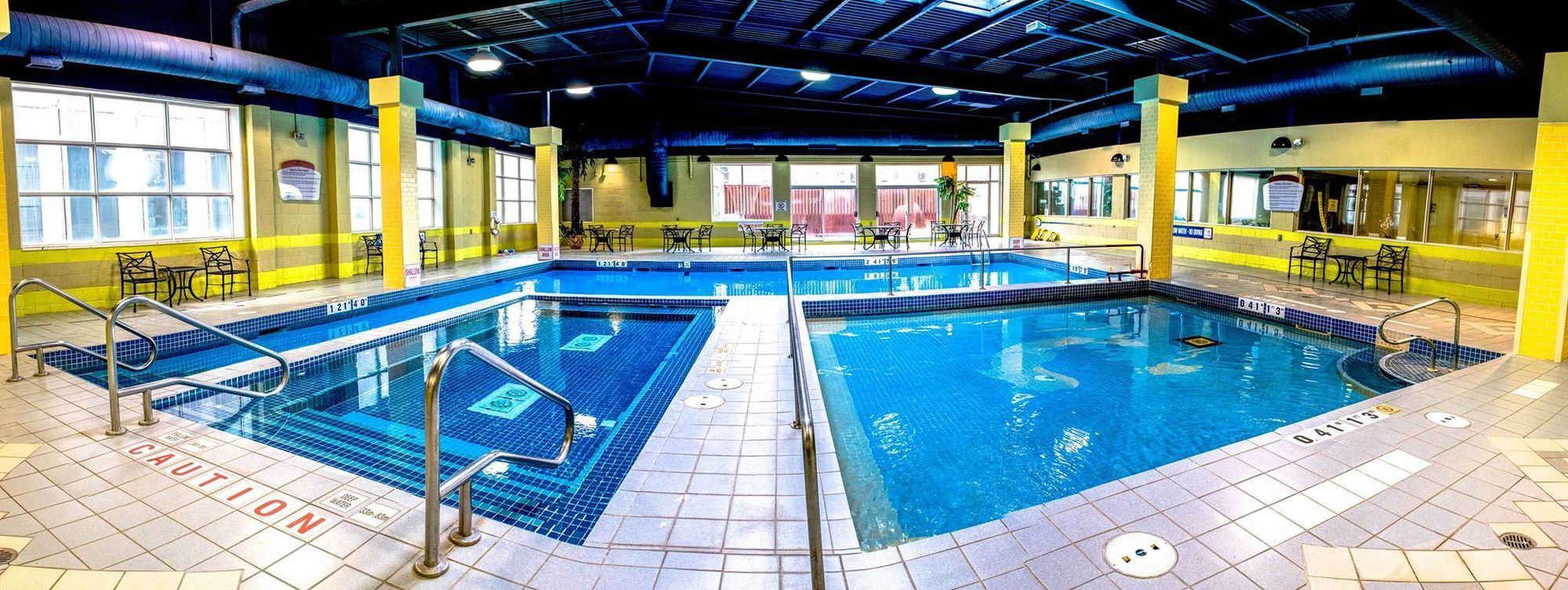 Hamilton Plaza Hotel And Conference Centre Kültér fotó