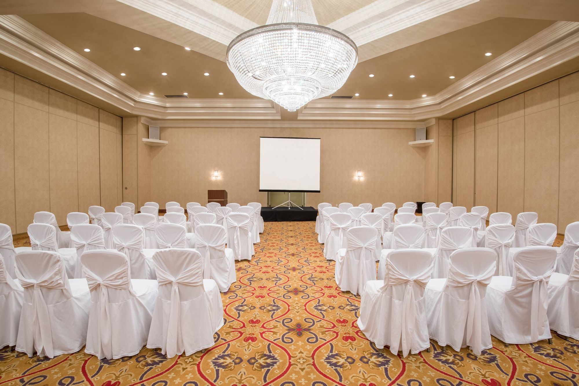 Hamilton Plaza Hotel And Conference Centre Kültér fotó